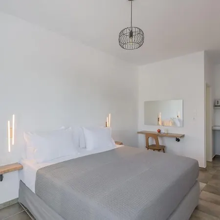 Michalis 4* Pollonia