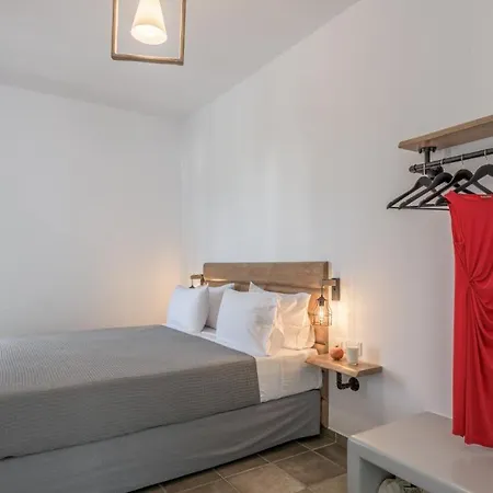 Michalis Studios 4* Pollonia