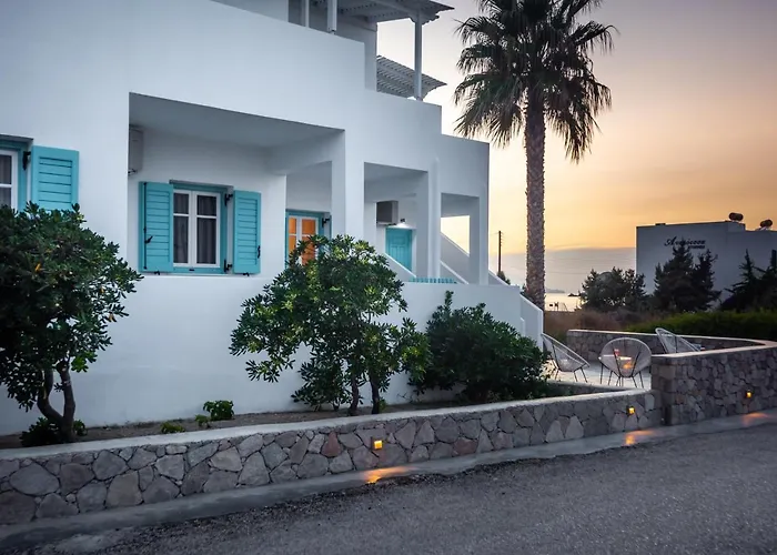 Michalis בית הארחה