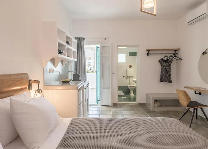 בית הארחה Michalis פולוניה